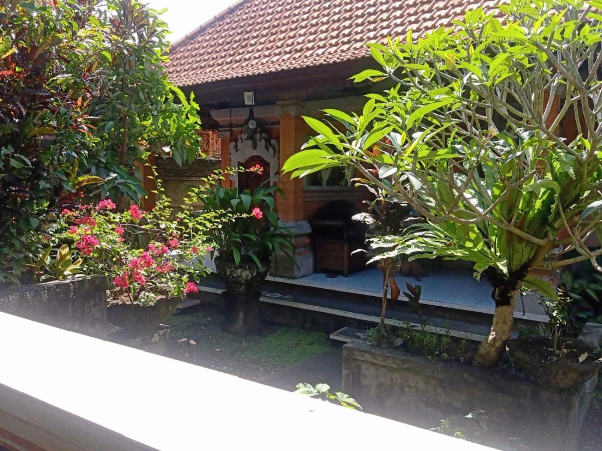 Family Guest House Ubud Eksteriør bilde